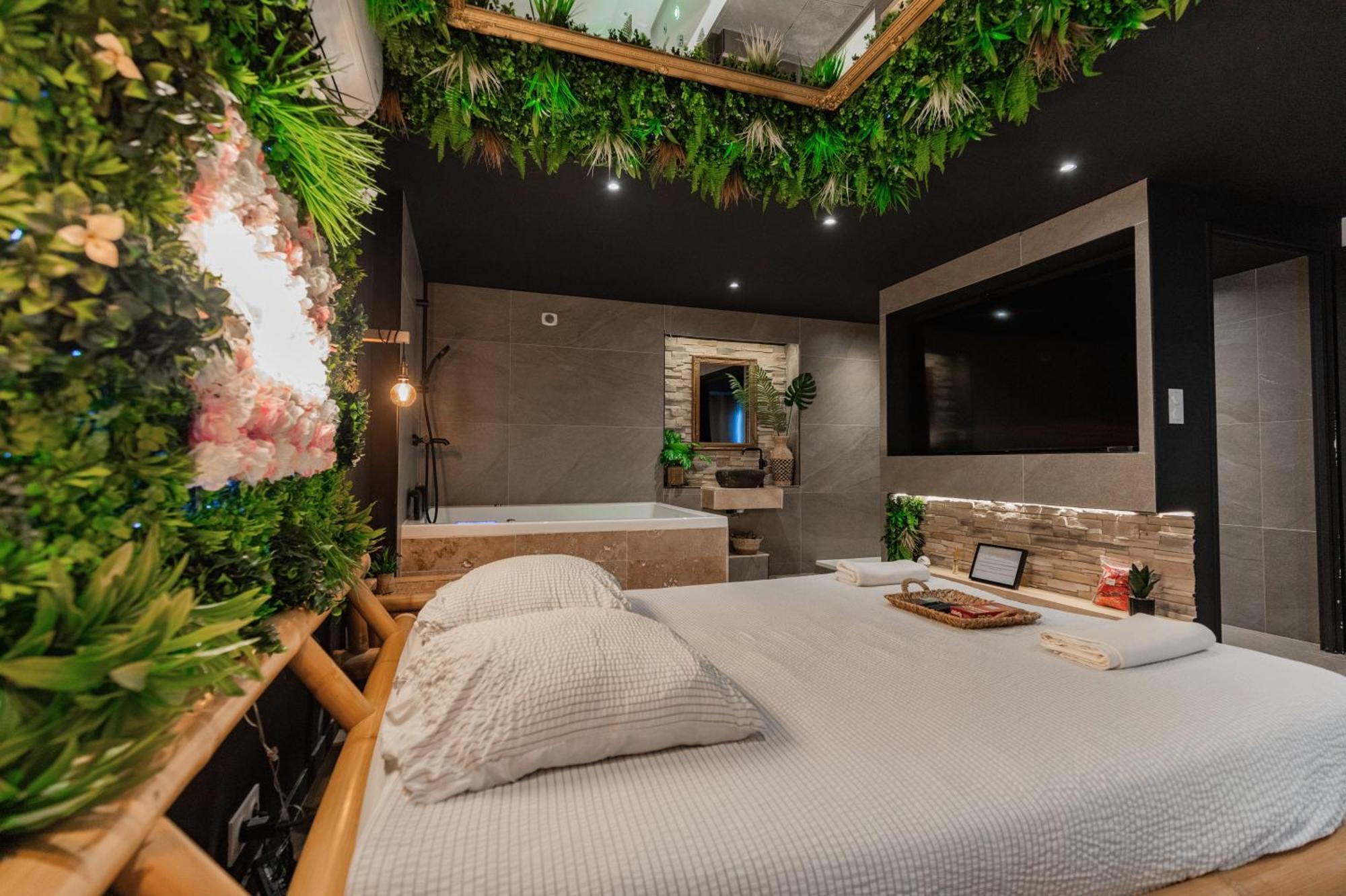 L'Experience Love Room Saint-Jean-Bonnefonds Luaran gambar